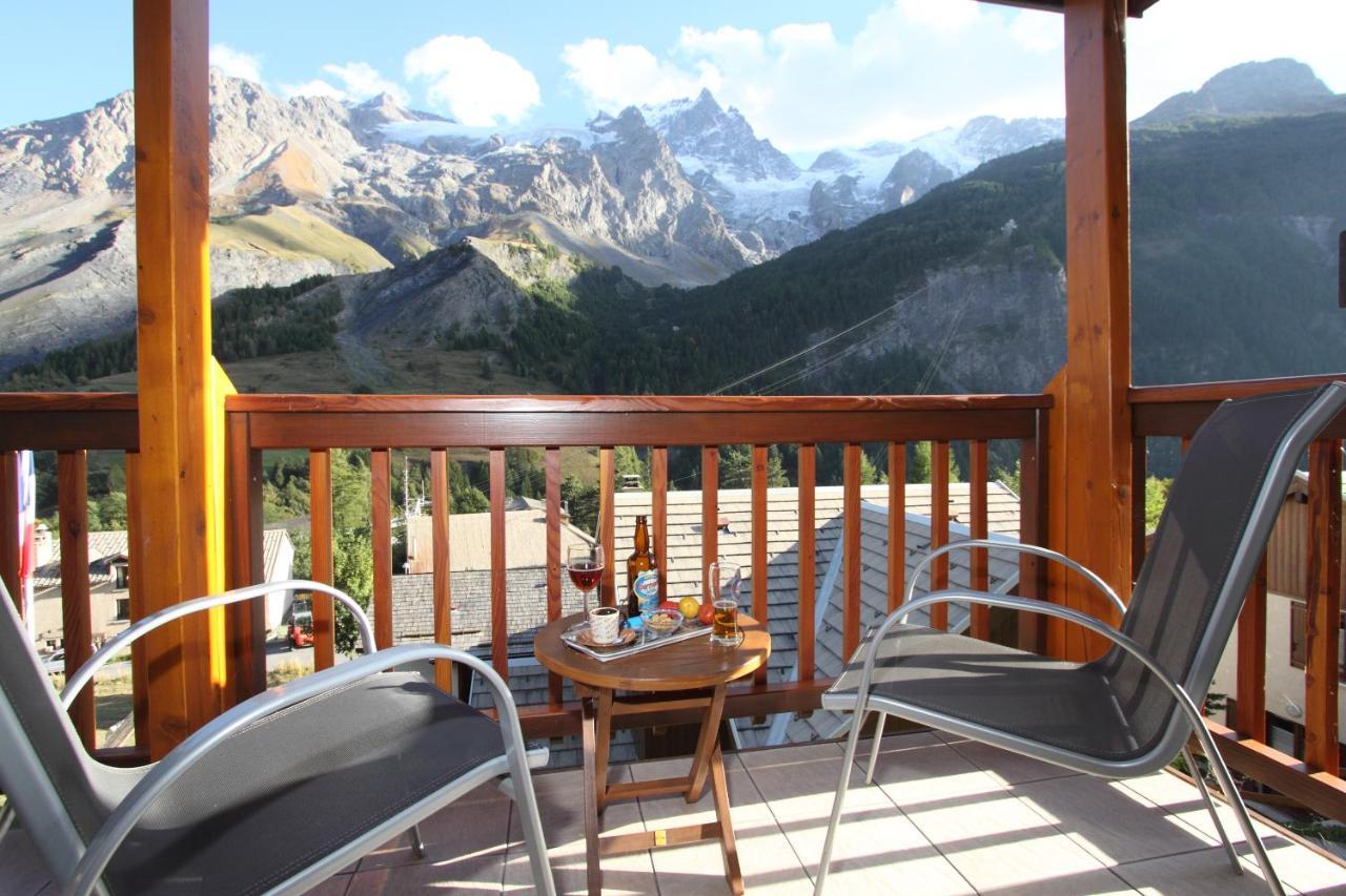 Chez Philippe - Appartements & Chalets En Village Pieton - Vue Glaciers La Grave Exterior photo