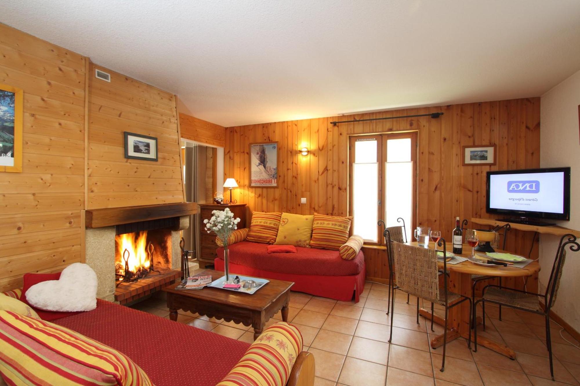Chez Philippe - Appartements & Chalets En Village Pieton - Vue Glaciers La Grave Exterior photo