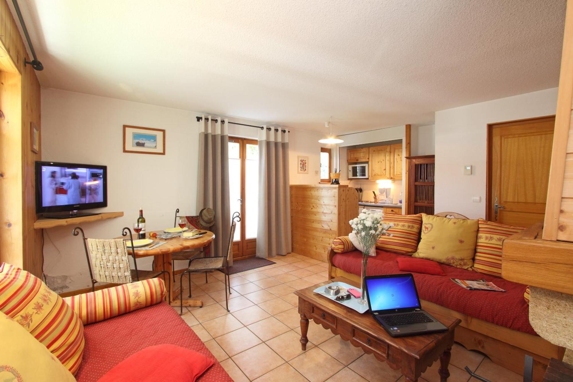 Chez Philippe - Appartements & Chalets En Village Pieton - Vue Glaciers La Grave Exterior photo